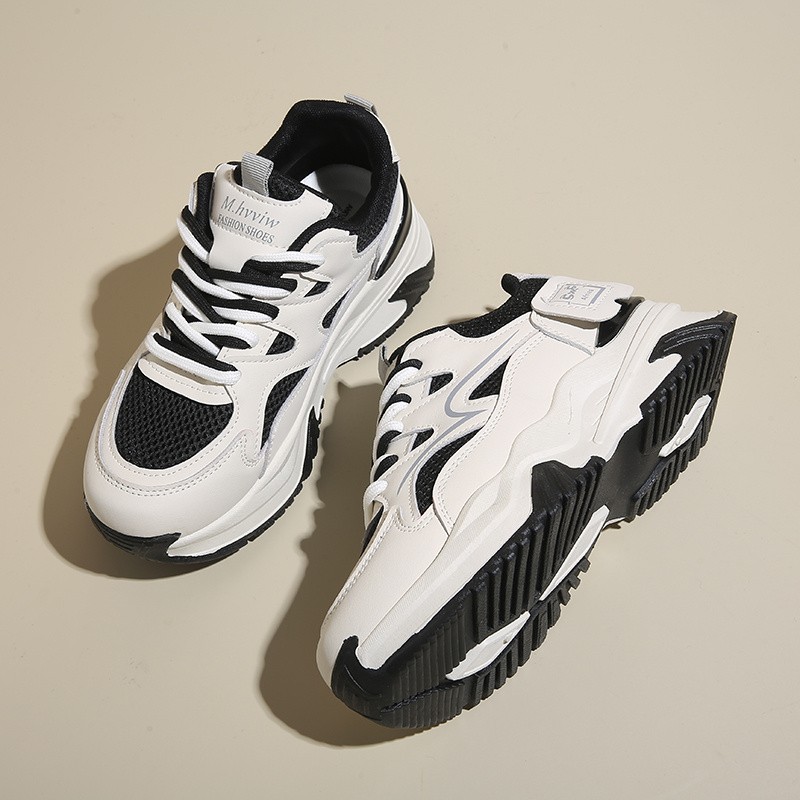 Scarpe da ginnastica bianche moda donna primavera scarpe sportive con suola spessa scarpe da tennis moda donna 2025 scarpe firmate leggere