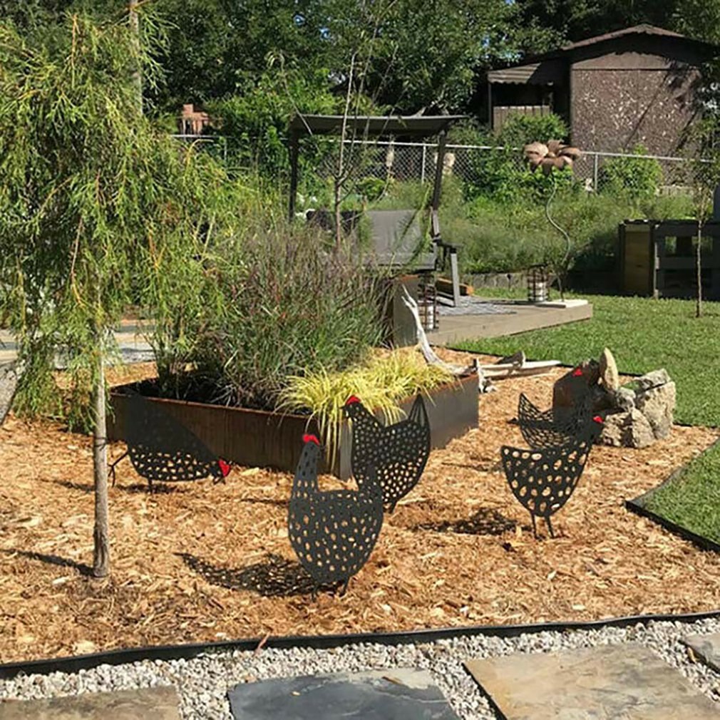 Chicken Yard Art Decor Outdoor Backyard Lawn Lifelike Hen Stakes Hen Ornaments Garden Silhouette Stakes Chicken Statue Sculpture