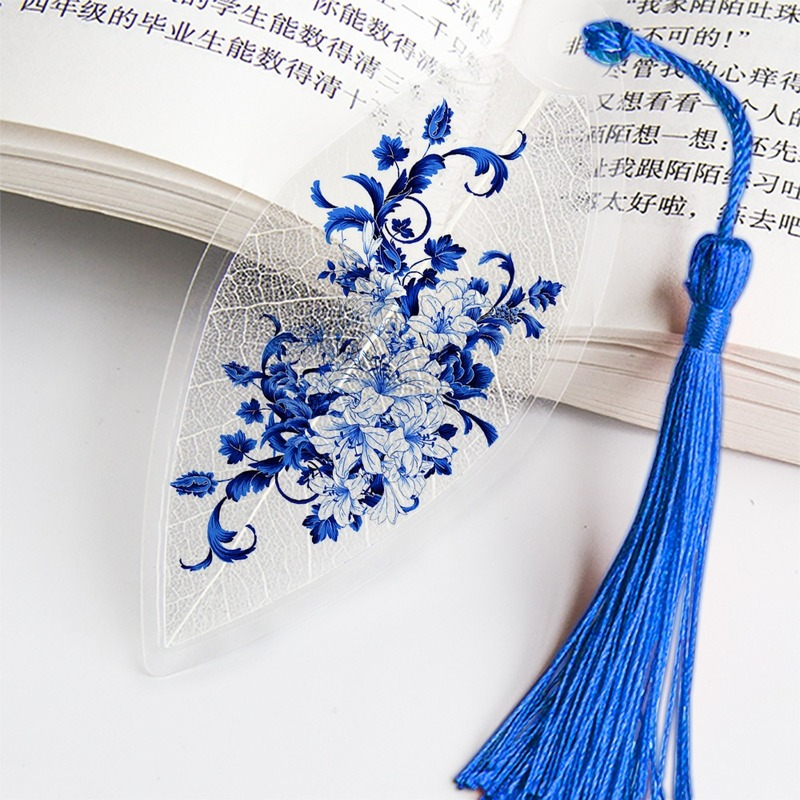 Creatieve Chinese Stijl Bladwijzer Met Kwastjes Mooie Blauw En Wit Porselein Bladader Voor Vriend Student Schoolbenodigdheden
