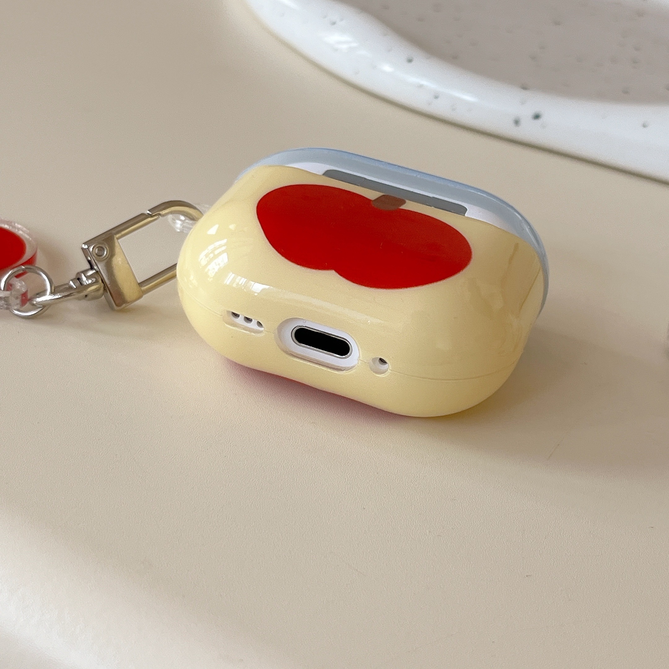 IMD rouge Apple modèle étui pour écouteurs avec pendentif pour Apple Airpods 1 Airpods 2, Pro/pro2 Airpods 3 Airpods 4