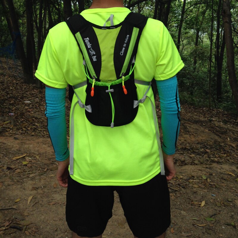 Ultra-tri trail løb rygsæk let udendørs sports taske vandreture camping race træning vest pakke 8l