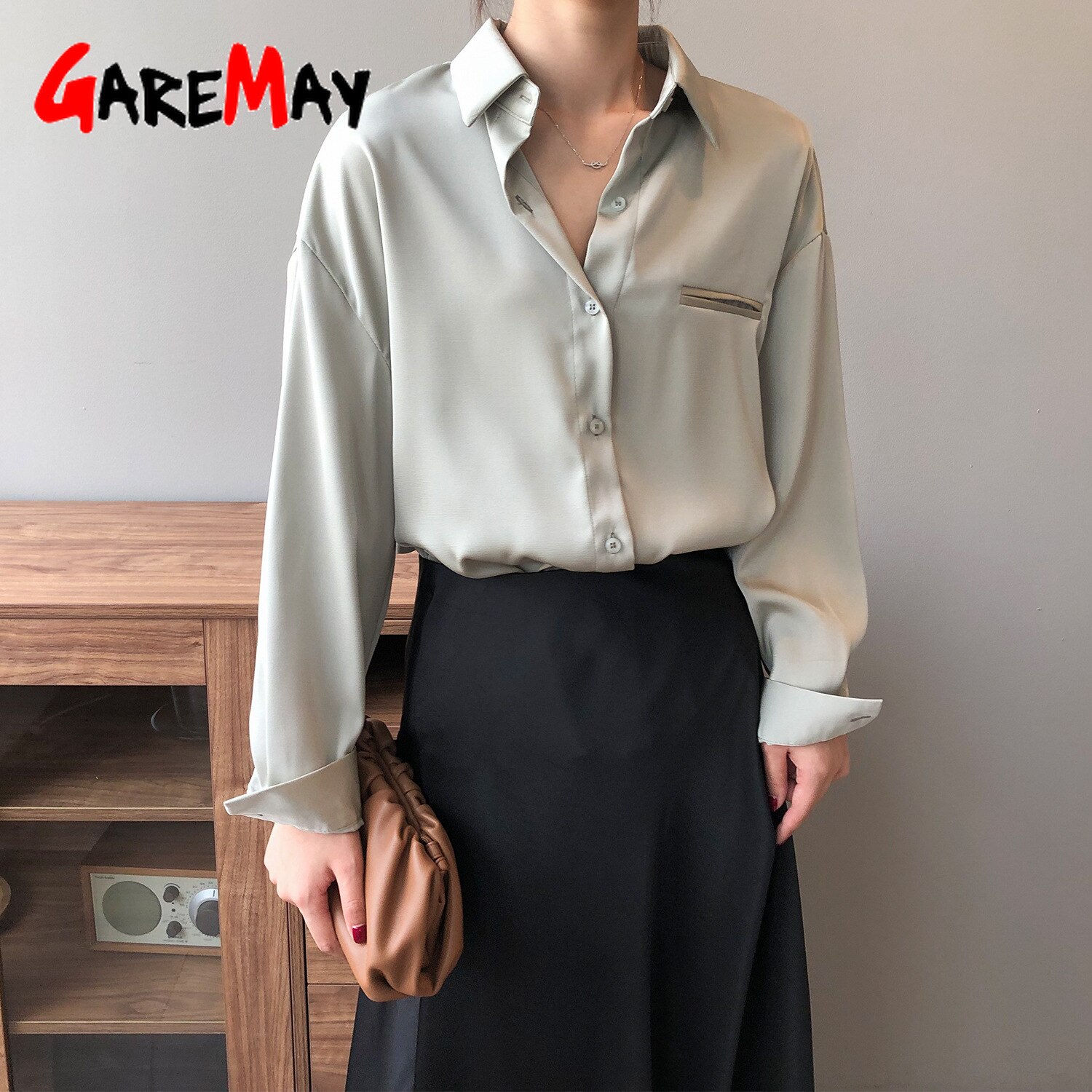Kvinder lange ærmer satin skjorter turn-down krave v hals gade løse kvindelige bluser solid chiffon skjorte kvinder top ol stil