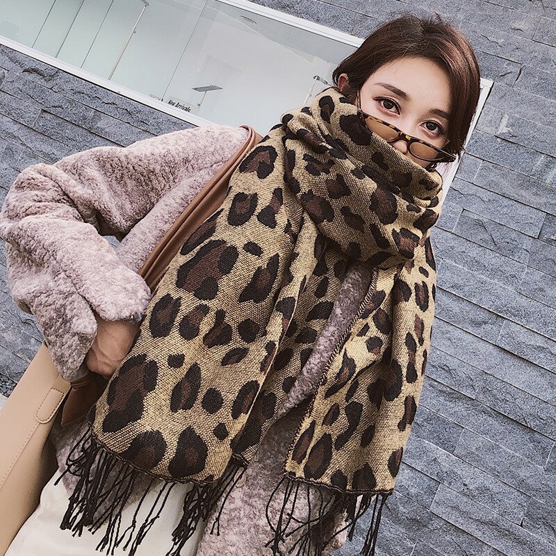 Bufanda mujer invierno estilo leopardo salvaje pelo borde decoración cálido cuello chal imitación cachemir leopardo bufanda