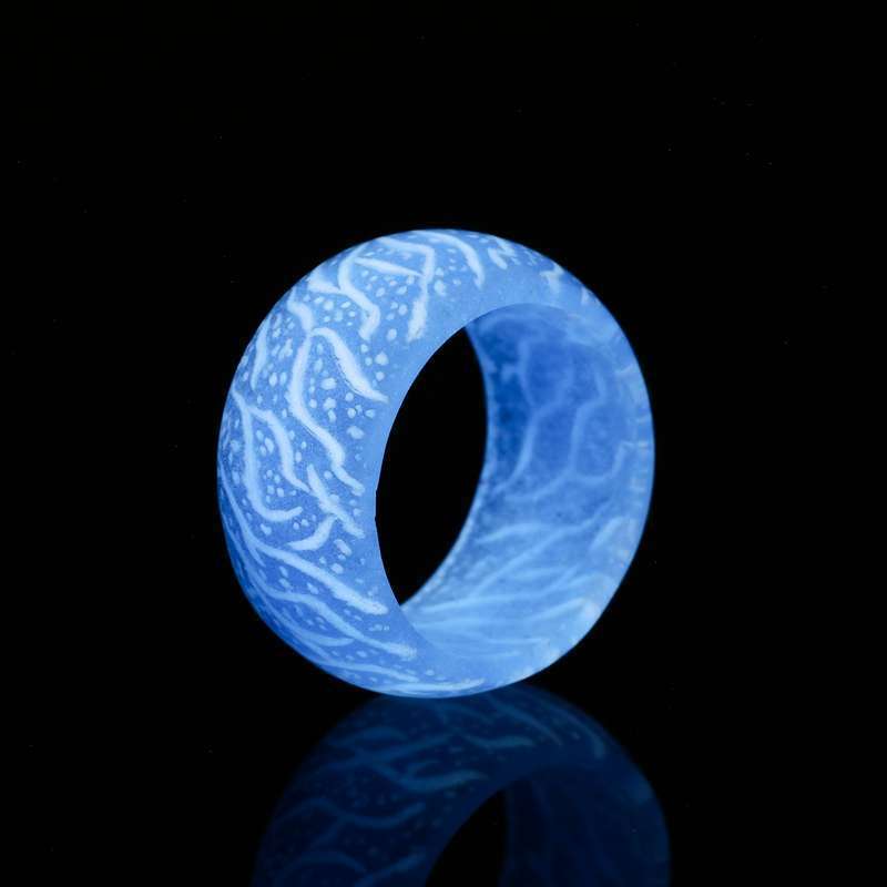 Secret Wood Hand Ornaments Trend Magic Forest Cool Noctilucent Crackle Ring