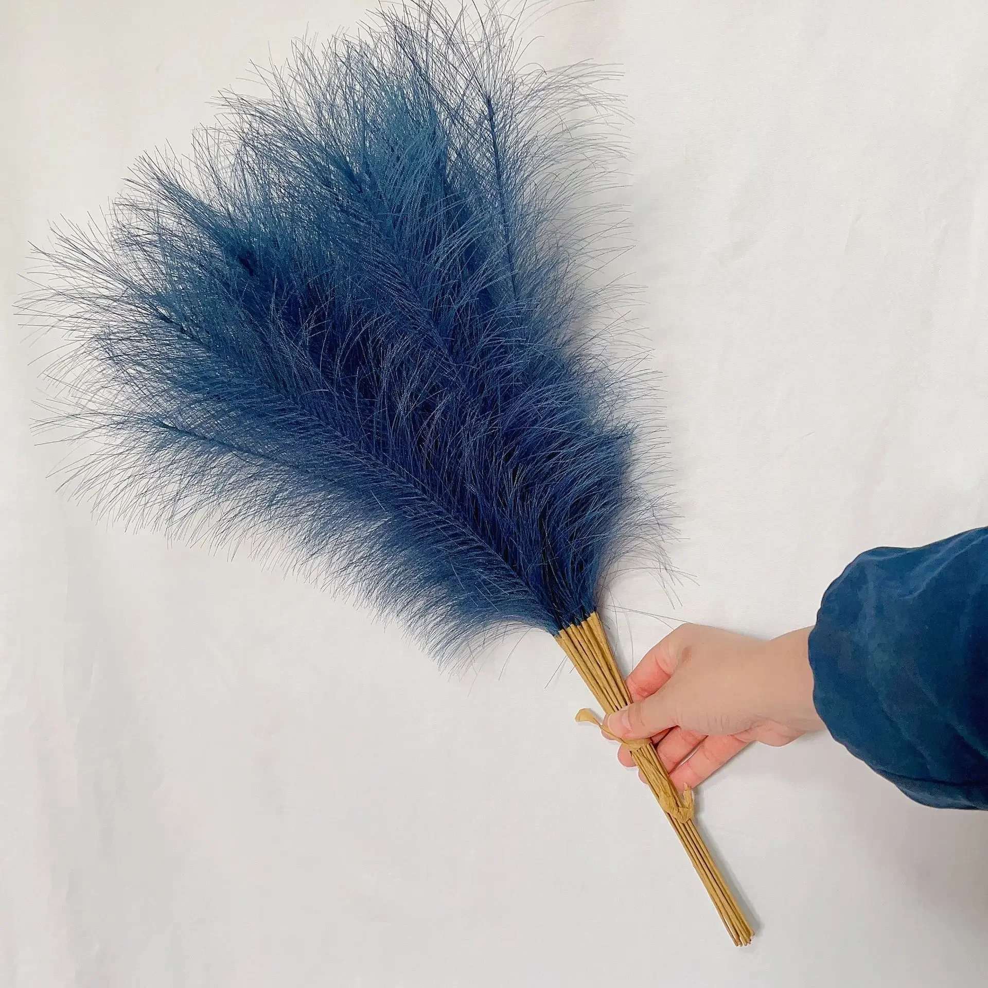 10 Stück Seiden-Pampasgras-Dekor, künstlicher Blumenstrauß, flauschige Simulation, künstliche Pampas-Anordnungen für Hochzeit, Heimdekoration: hell Blau