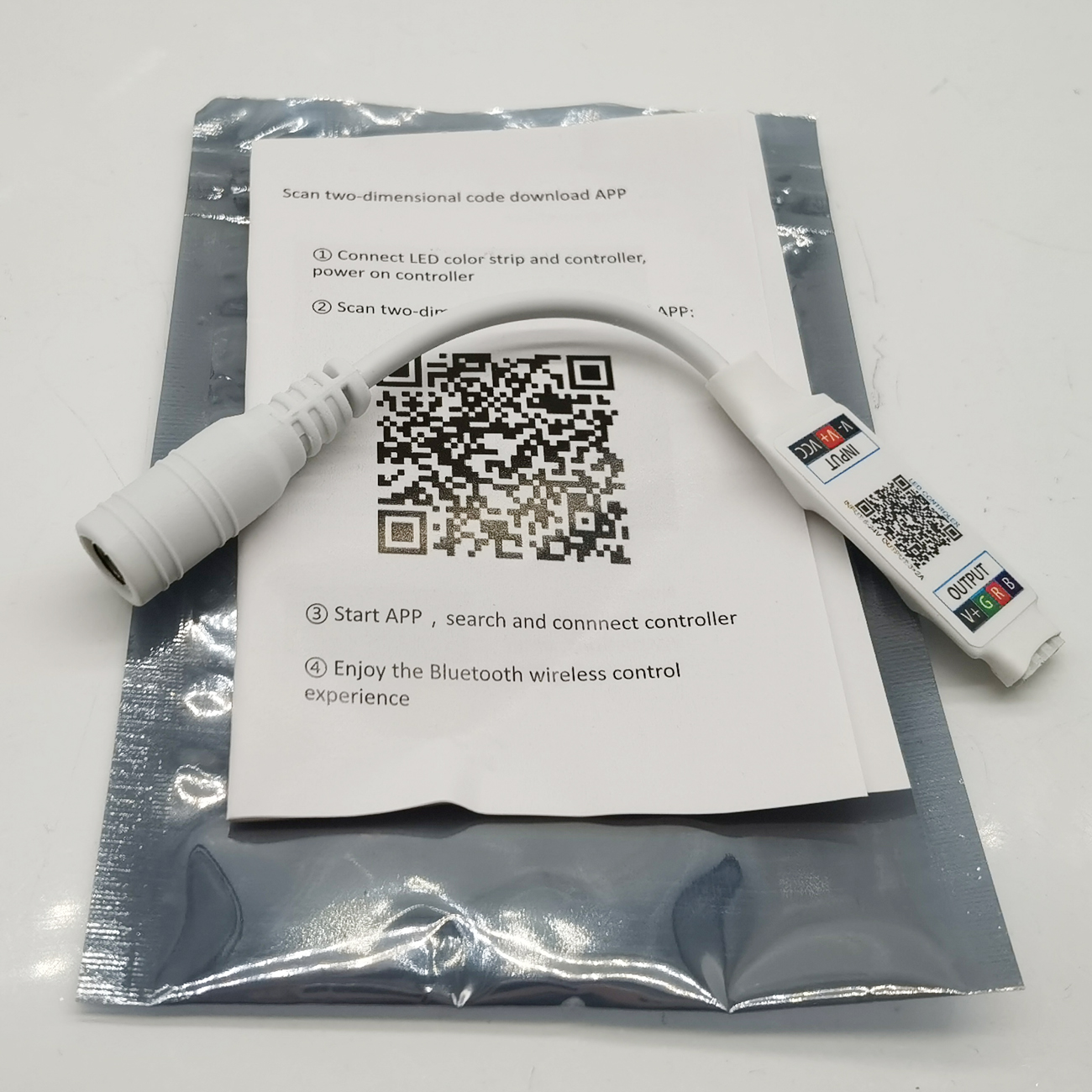 Mini RGB Bluetooth-compatible Controller DC 5V 12V 24V Music Bluetooth LED Controller Light Strip Controller For RGB LED Strip: White