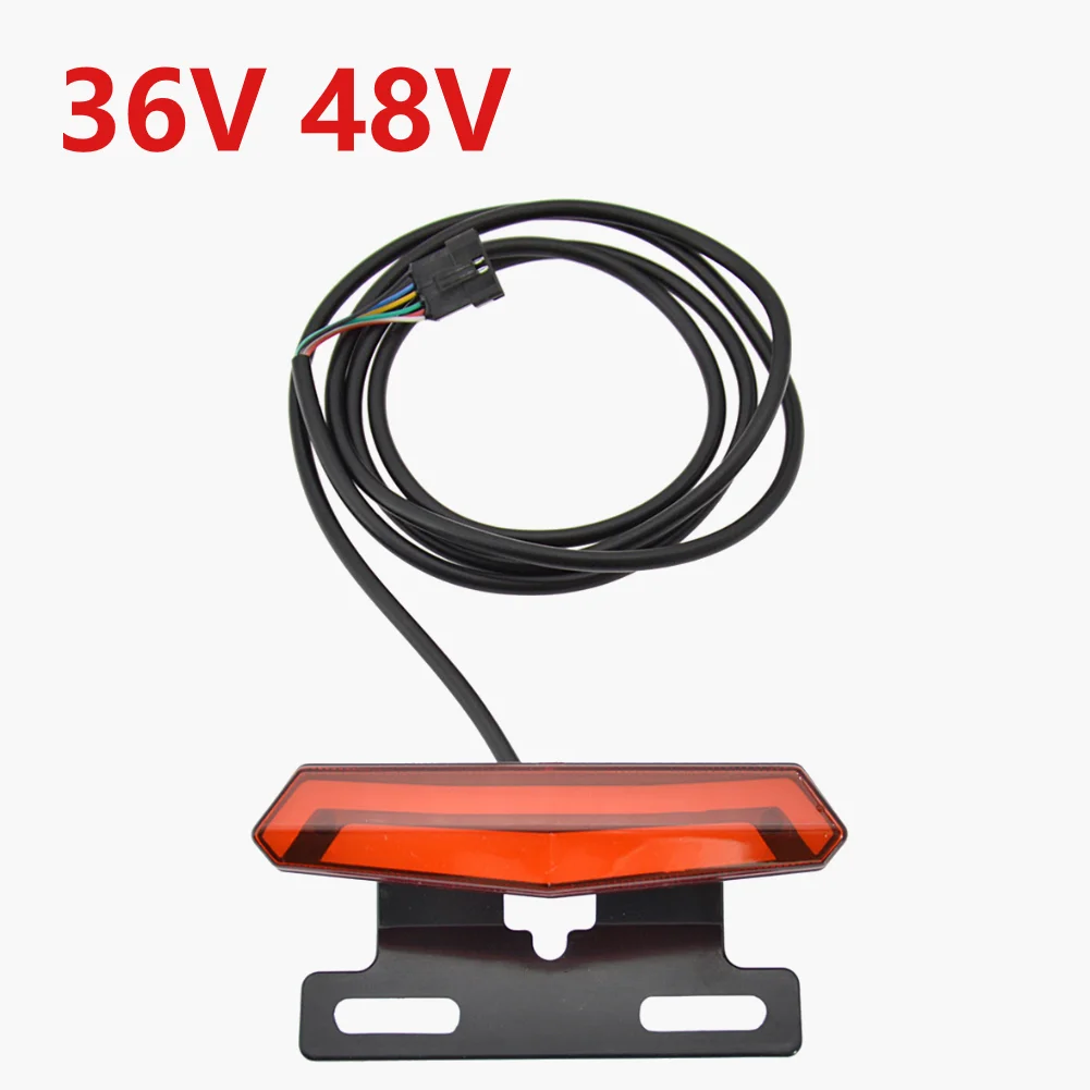 Luz trasera de freno LED para bicicleta eléctrica, lámpara trasera de señal de giro de alto brillo, fácil instalación para luz trasera de bicicleta eléctrica de 36V y 48V: Verde claro