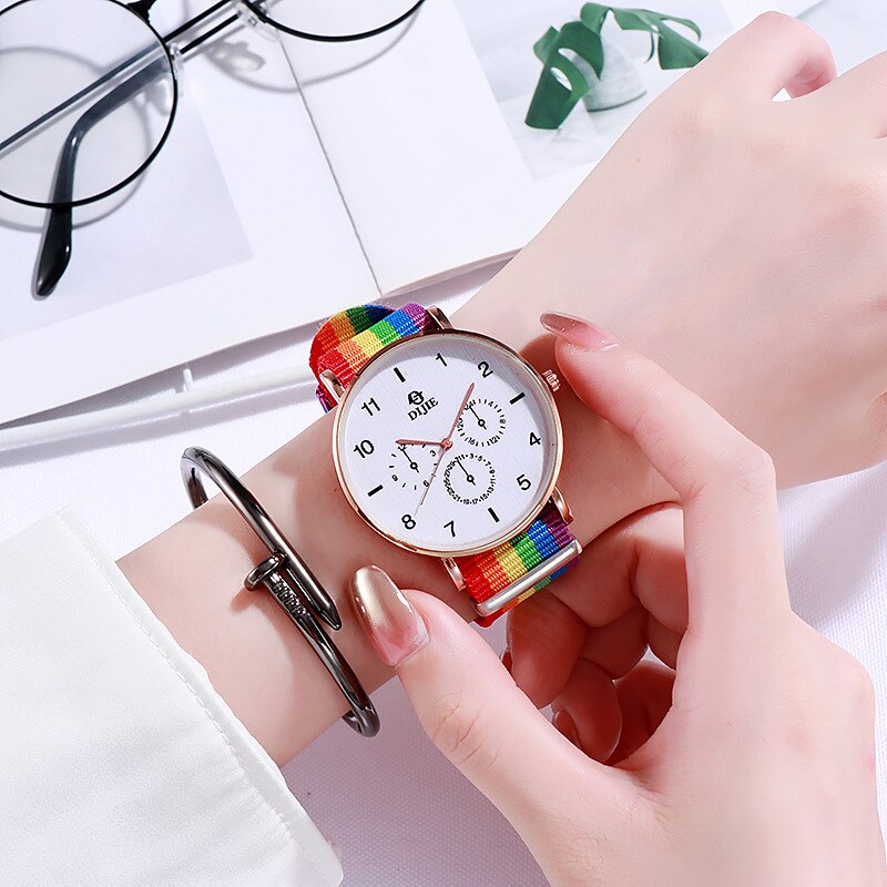 neue Armband Uhr Für Frauen Textil Regenbogen Strap Quarz Damen Armbanduhren Modische frauen Kleid Uhr SB019