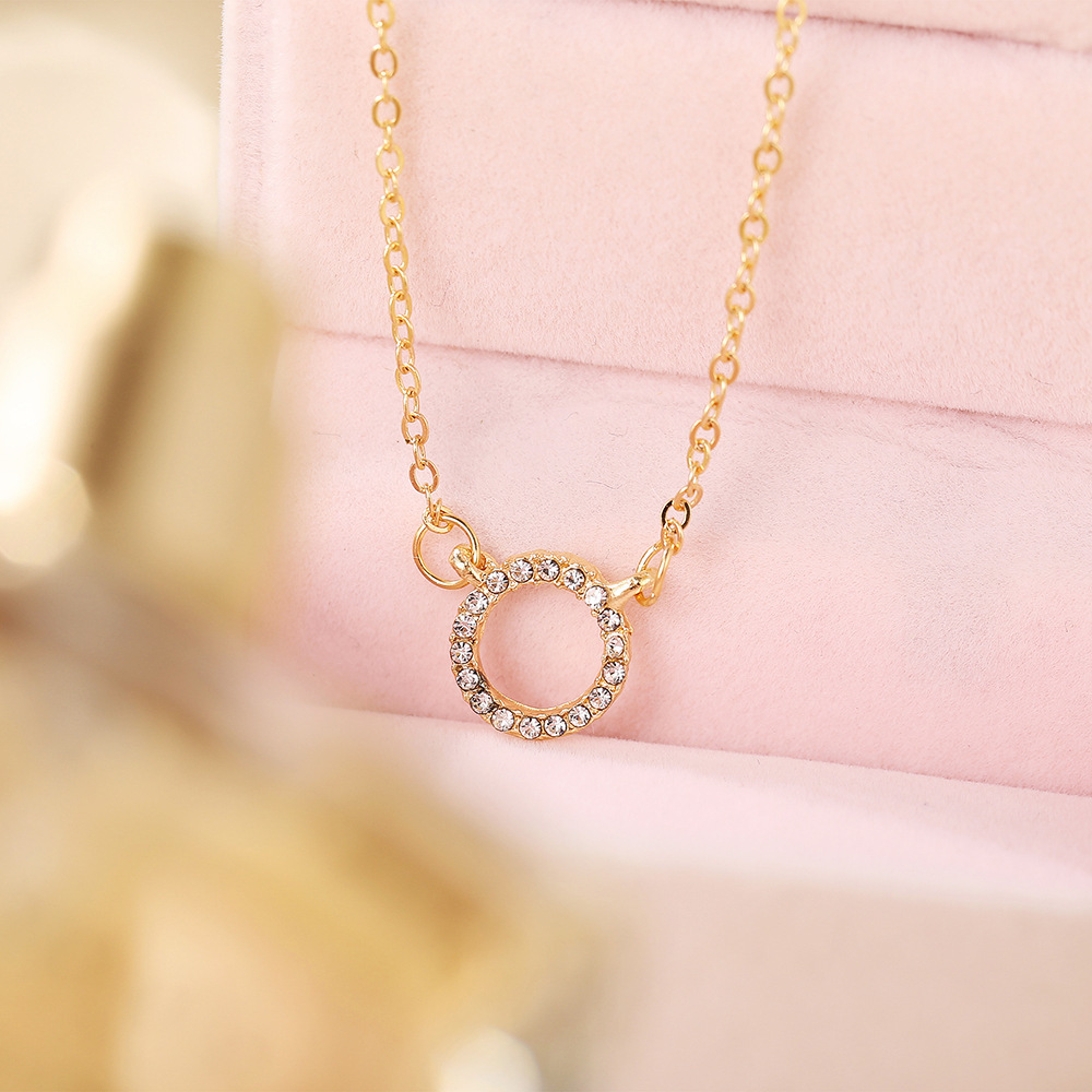 Moda tendência elegante jóias simples círculo de cristal pingente colar cor dourada unquie feminino colar festa presente atacado