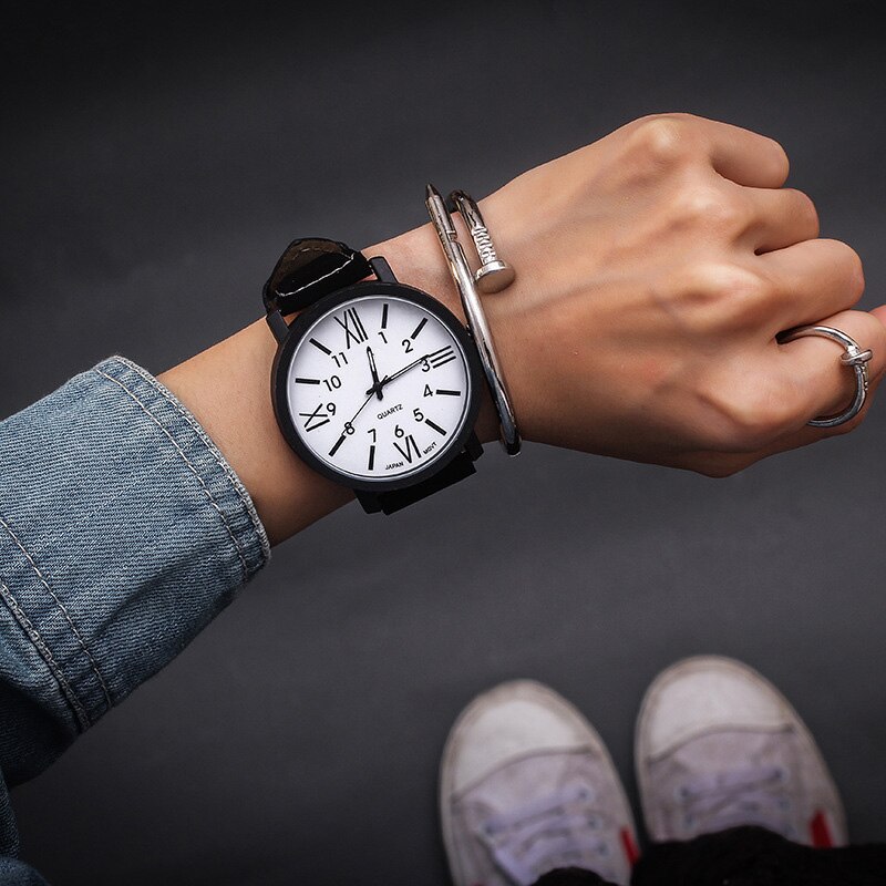 Romantisk stor urtavla läderband söt armbandsur kvarts klockor kvinnor klocka relogio feminino: Vit