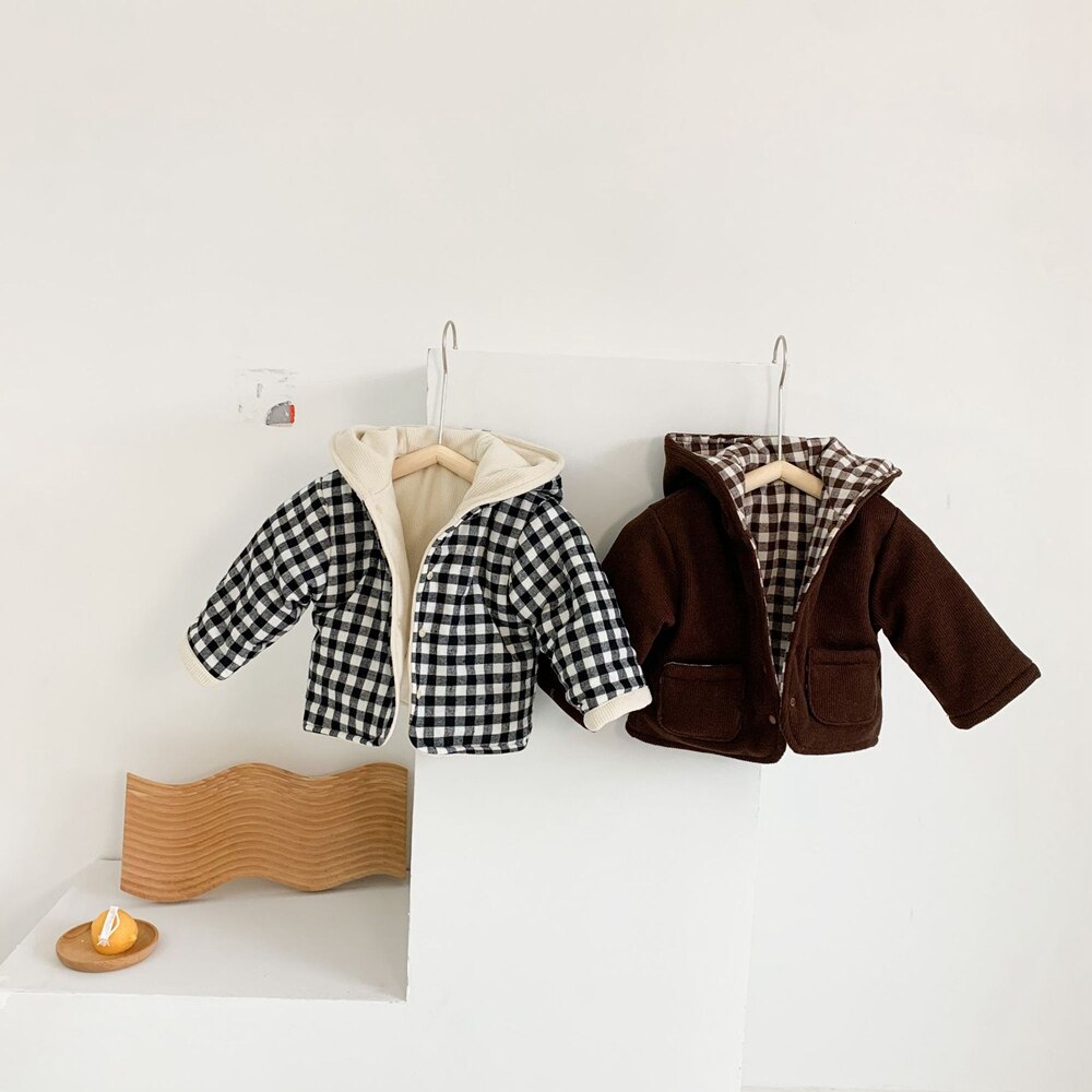 Warm Winter Baby Meisjes Jongens Jas Kids Zuigelingen Corduroy Uitloper Kinderen Plaid Hooded Thicken Jassen Casacos Twee Side Wear S11821