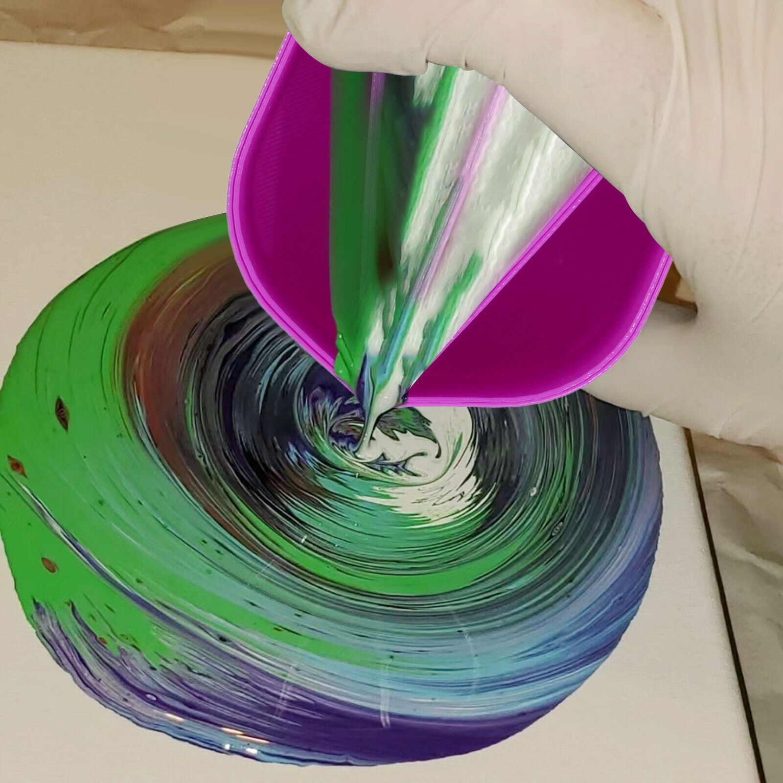 8oz Acrylic Pour Cup 4 Channels Paint Pouring Split Cup Art Pour Supplies To Be Rigid Lightweight And Easy To Use