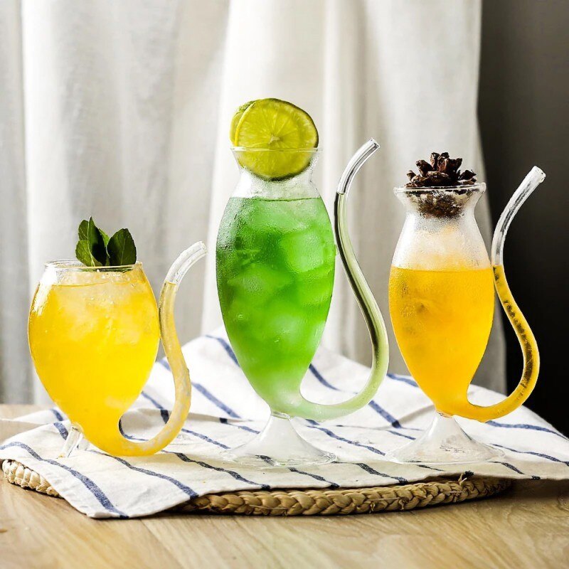 Vampir Rotwein Saft Glas Tasse Becher Mit Gebaut in Trinken Rohr Stroh Wärme-widerstand Vampir Cocktail Wein Glas 300ml