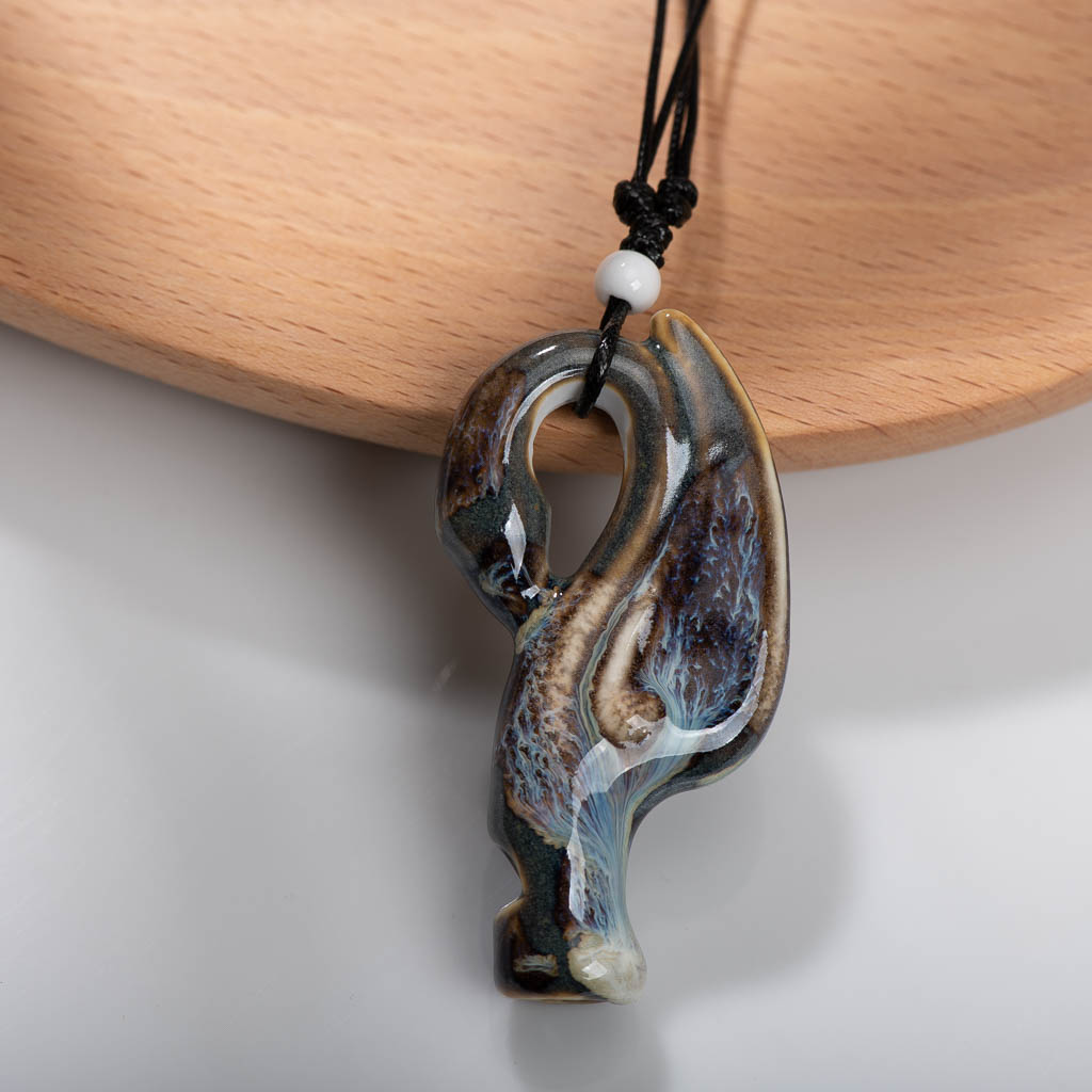 Collier en Céramique Inspiré du Dessin Animé pour Enfant, Parfait pour Amis et Étudiants, X410: Rouge rouille