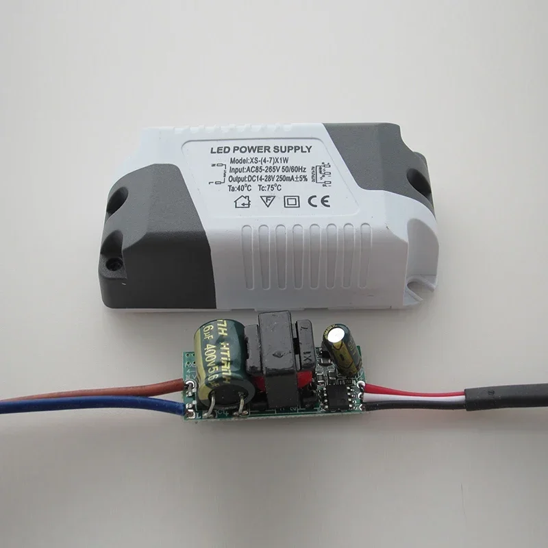 LED Driver AC110V-220V Naar DC 12V 24V Verlichting Transformator LED-paneel Lamp Voeding Adapter 3W 4-7W 8-12W 13-18W 18-24W: Black