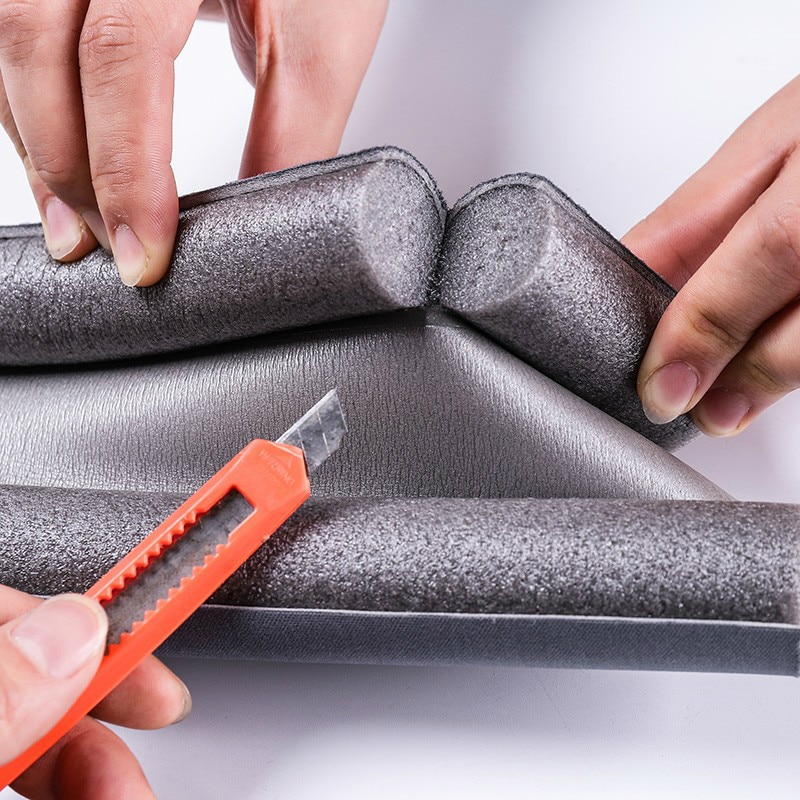 Home Use Flexible Door Bottom Sealing Strip Guard Wind Dust Soundproofing Collision Avoidance Rubber Sealing Strips Sticker Tool