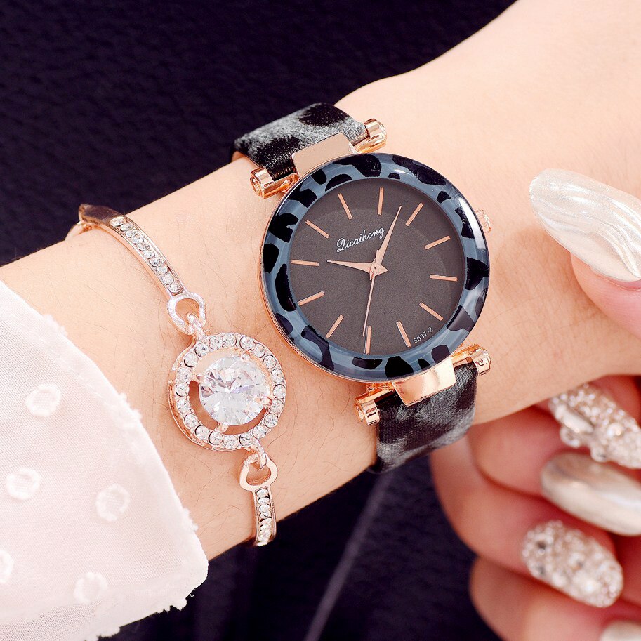 Kvinder ure billige leopard print læder dame armbånd ur casual quartz armbåndsure ur relogio feminino: Grøn tilføje armbånd