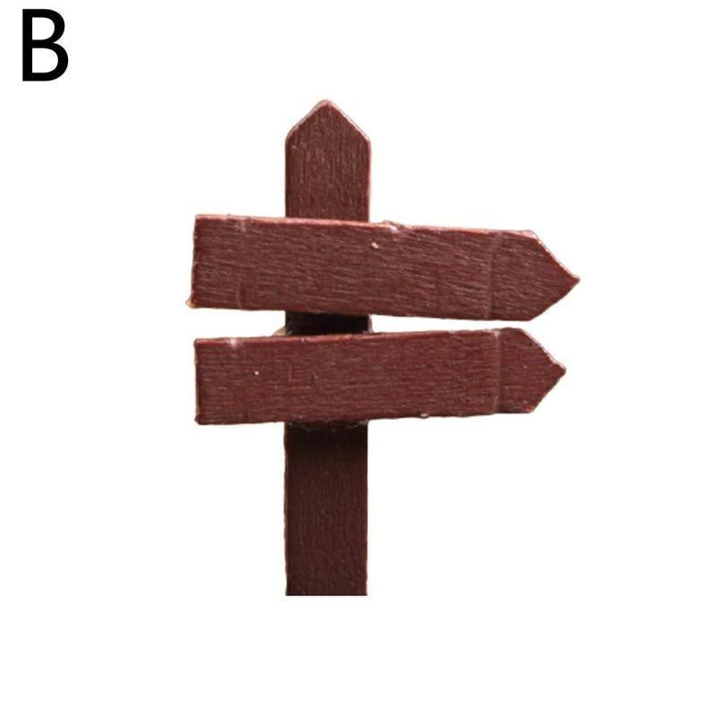 1Pcs Mini Miniatuur Houten Omheining Wegwijzer Ambachtelijke Tuin Decor Ornament Plant Pot Micro Landschap Bonsai: B