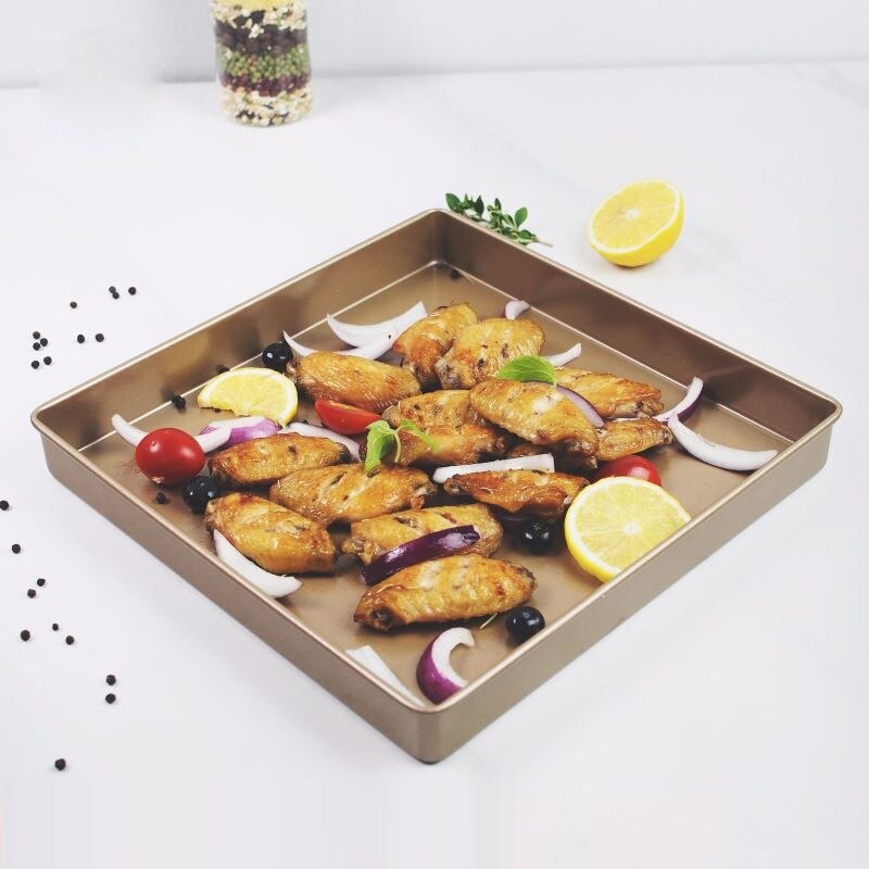 1 Pcs Baking Pan 11-inch Square Baking Pan Golden Carbon Steel Non-sticky Baking Cake Baking Pan Roll Baking Pan Kitchen Tools
