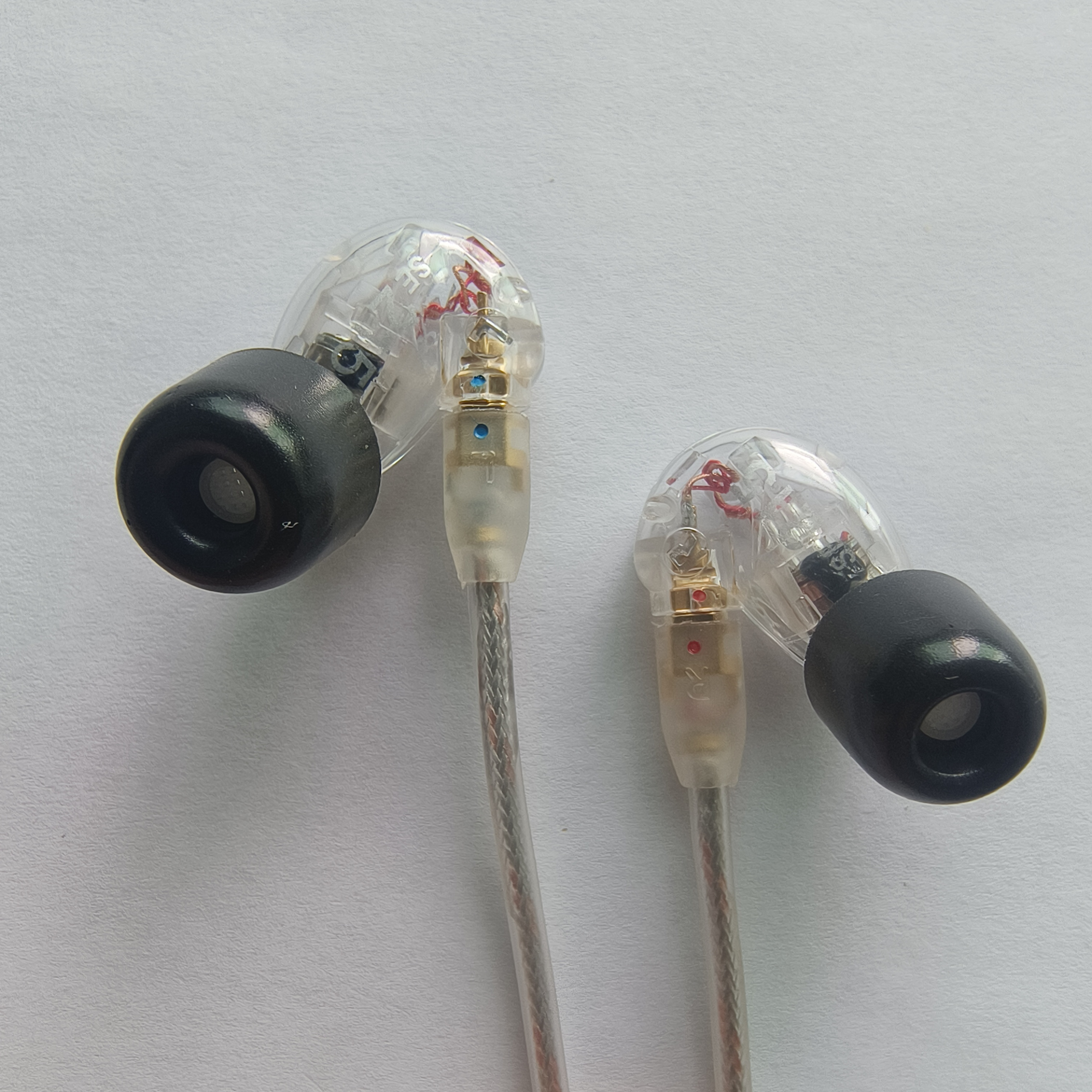 SE215 écouteurs Hi-fi stéréo suppression du bruit 3.5MM se 215 détachable filaire dans l'oreille écouteurs casque avec boîte VS SE535