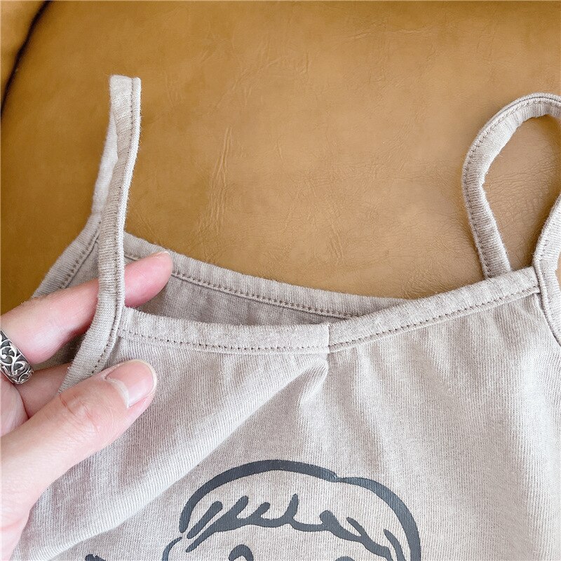 Canotte per bambini di nuovo arrivo Kid Girl Cute Doll alfabeto stampa top senza maniche Baby Boy Fashion semplice cotone Cool Sling