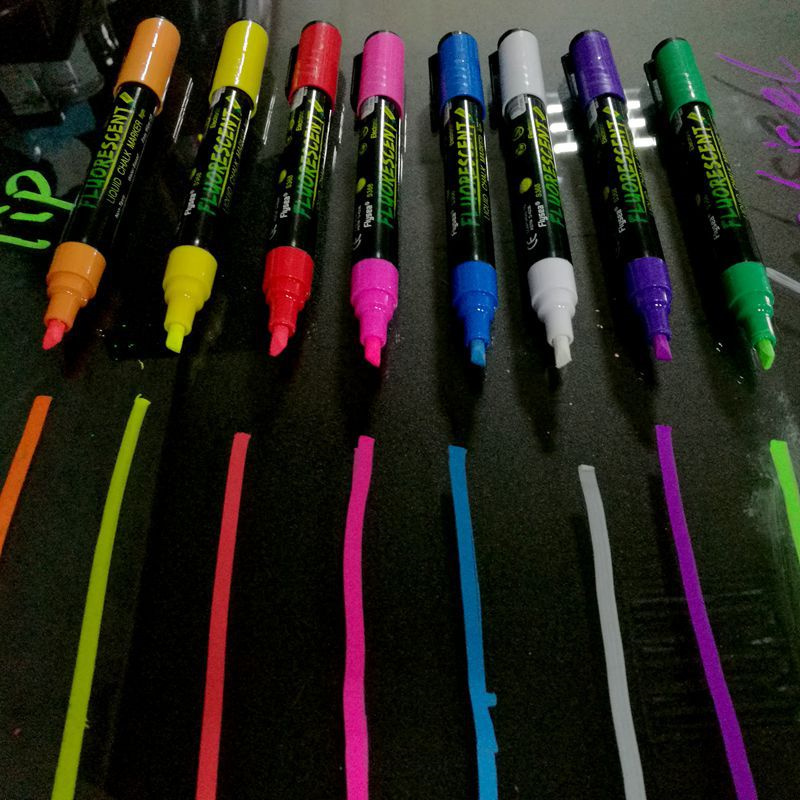 Evidenziatore a portato Pennarelli 8 opzioni di colori Pennarello per api regina Pennino smussato per api Pennelli per marcatura Forniture per apicoltura