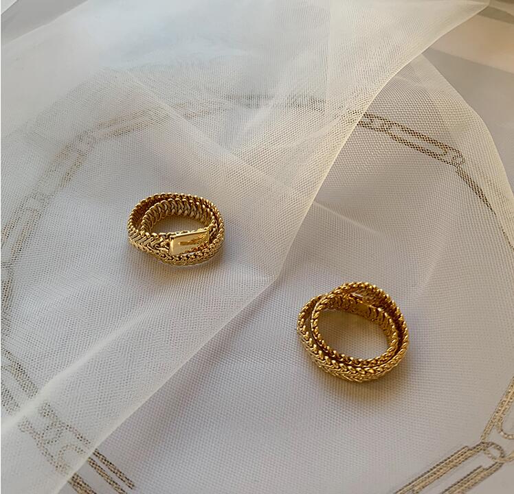 Fashionable gold color cool women temperament soft chain simple soft ring