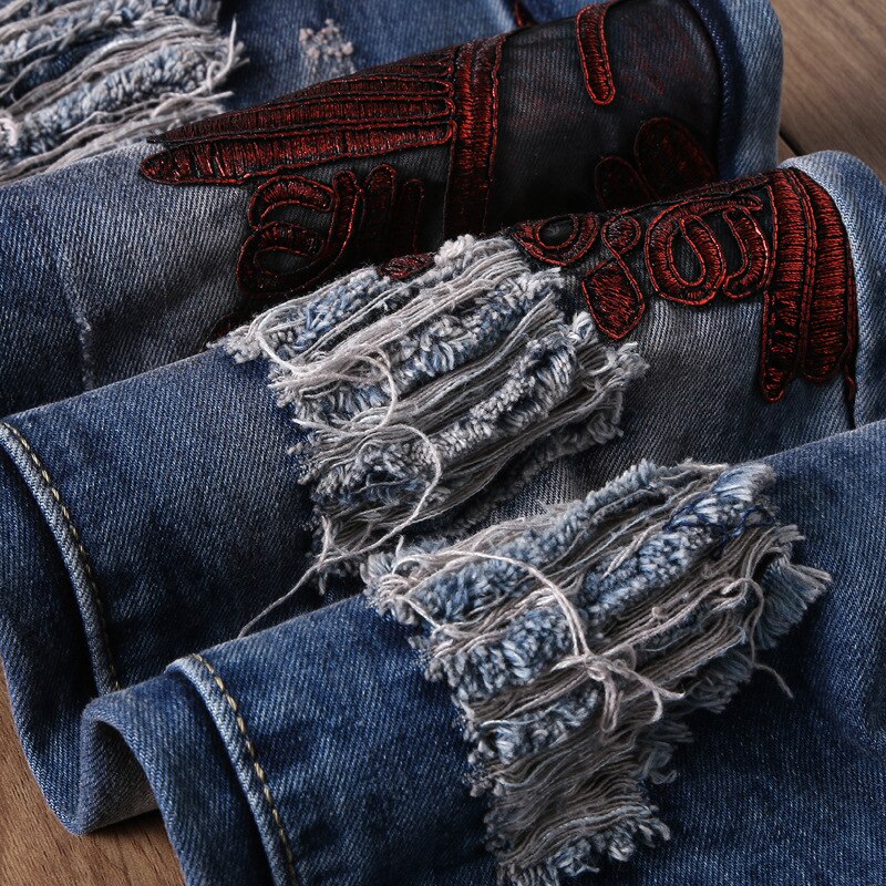 Lente Mannelijke Mode Borduren Straight Slim Fit Cowboy Broek Man Gat Gescheurde Jeans Voor Mannen Streetwear Biker Broek Heren