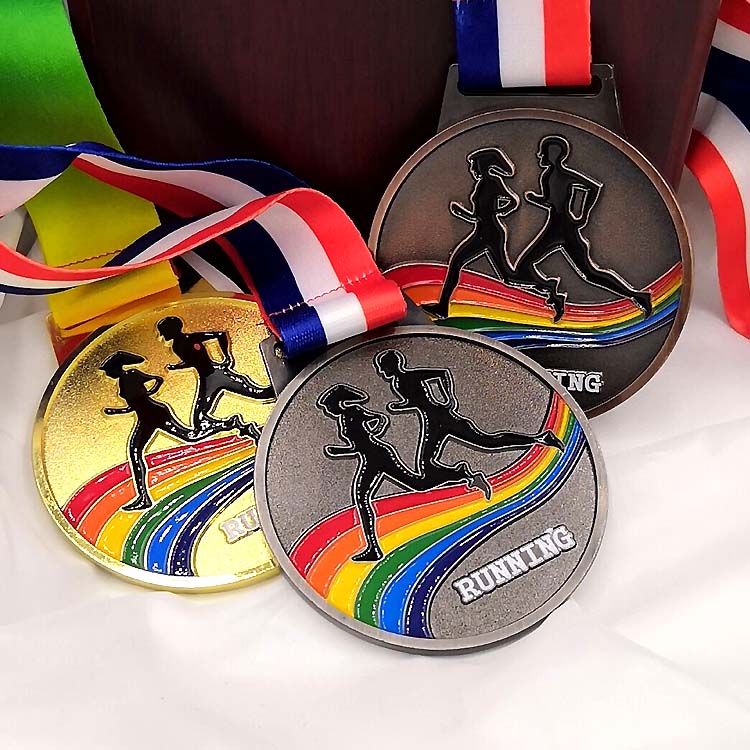 Kleur Metalen Medaille Wedstrijd Medailles Badges Souvenirs De Marathon Medaille Medaille Met Goede Lint School Sport Metalen