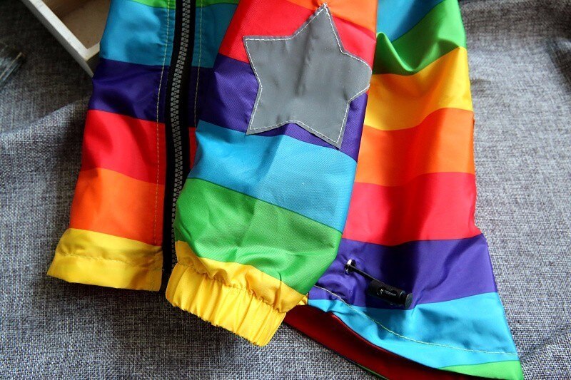 Ropa de manga larga para bebés de primavera y otoño, chaqueta para bebés y niñas, Abrigo con capucha para niños, ropa con protección solar, chaqueta de rayas del arco iris