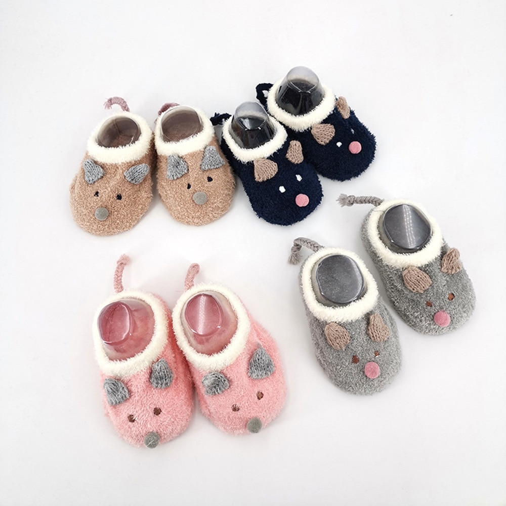 Lovely Baby Socks Solid Coral Fleece Wniter Sock Anti-slip Floor Wear Infant Leg Warmers Cartoon Animal Baby Girl Socks Toy
