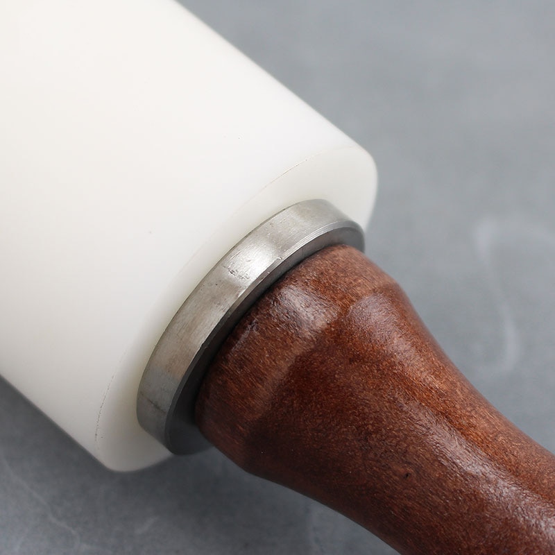 Lederen persrandroller Lederen randcreaser Handgemaakte houten handgreep Koolstofstaal lederen rollen Craft Roller Tool (60mm Lederen persrandroller Lederen randcreaser Handgemaakte houten handgreep Koolstofstaal lederen rollen Craft Roller Tool (60mm