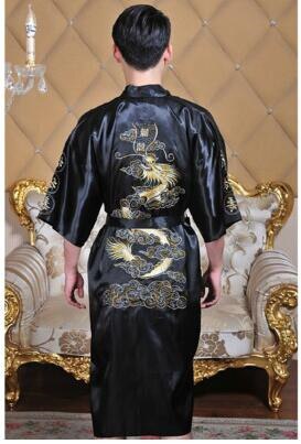 Azjatyckich mężczyzn satyna szata rękojeść wanna suknia chińnarty męska satyna jedwabny szlafrok smok rękojeść japonia kimono wanna suknia rozmiar M L XL XXL: czarny / L