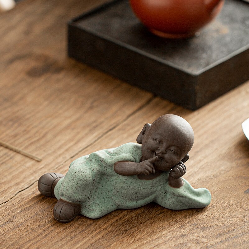 trois pas petit moine en céramique caractère thé ornements mignon violet sable petit Shami Zen thé cérémonie thé pour animaux de compagnie Mini service à thé