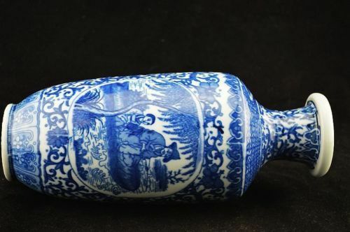 Chinese antique Painting/Blue and white porcelain Qianlong vase