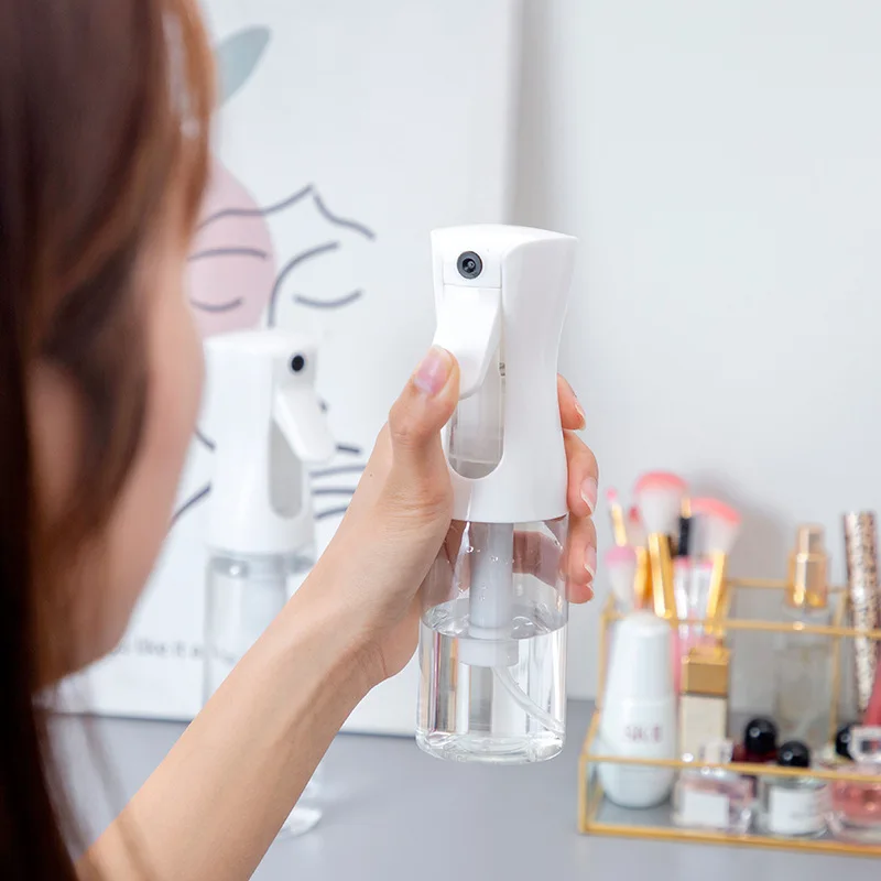 200ml Compression Sprayer Garden Water Spray Bottle Transparent Color Manual Pressure Sprayer Plant Sprinkler Gardening Atomizer