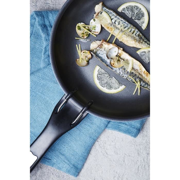 SITRAM ensemble 3 poeles tous feux dont induction + pince 852665