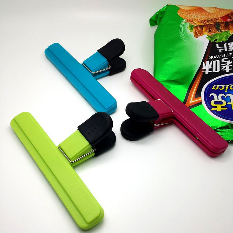 Plastique alimentaire sac d'étanchéité agrafe frais étanche à l'humidité Snack pommes de terre Chips carte postale Clips d'étanchéité ménage cuisine Gadgets articles