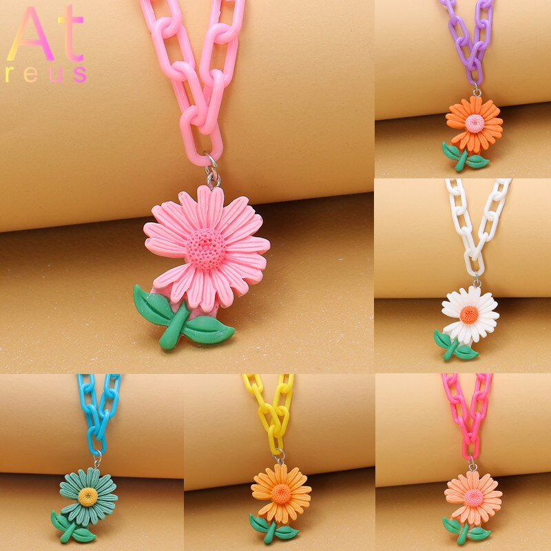 Chic Colorful Daisy Flower Pendant Necklace For Women Cute Resin Square Chain Choker Necklace Jewelry For Girl Spring