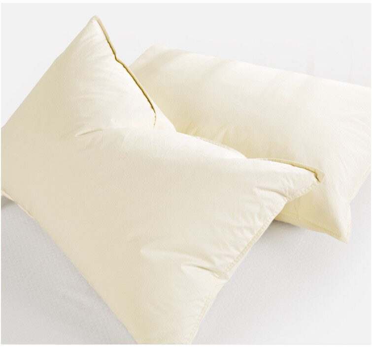White Duck Down Luxury Bedding Pillow Duck Feather Filling Five-Star Hotel pillow to sleep: yellow