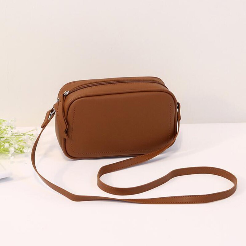 Bolso pequeño con solapa cuadrada, bandoleras cruzadas para mujer, bolsos de hombro de cuero, bolsos de famosa: brown