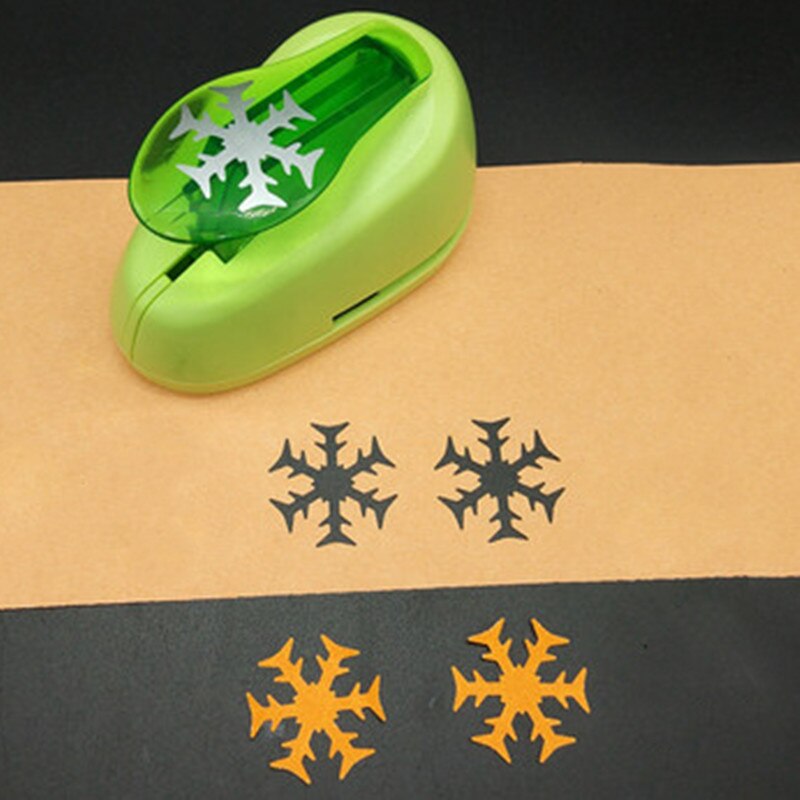 1 inch snowflake shaped punch craft christmas snow hole puncher for scrapbooking Kids paper cutter Embossing machine