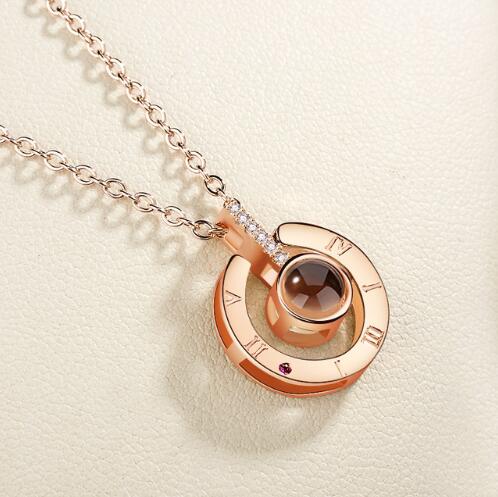 Romantische Liefde Geheugen Initial Ketting Rose Goud & Zilver 100 Talen I Love U Projectie Hanger Ketting Collier Femme: 5