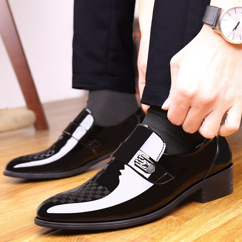 Patent Leather Loafers Men Shoes Formal Wedding Dress Shoes for Men Italian Shoe Black Men Business Leather Shoes Man