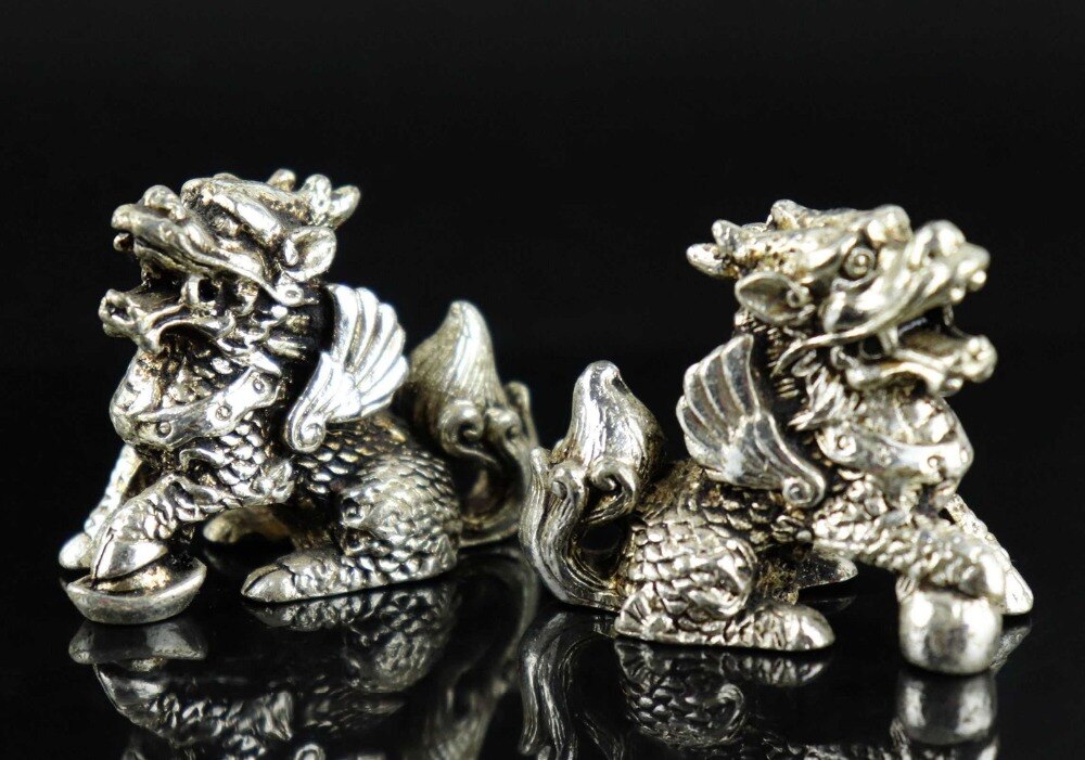 Collectable Chinese Zilver Koper Handwerk Gesneden Mythe Kylin Exorcism Amulet Paar Prachtige standbeeld