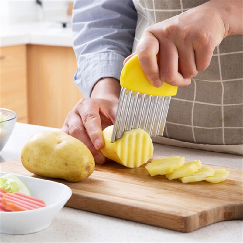 Potato Cutter Chips French Fry Maker Stainless Steel Wavy Knife French Fries Chopper Potato Knife Chopper Crinkle Wavy Slicer