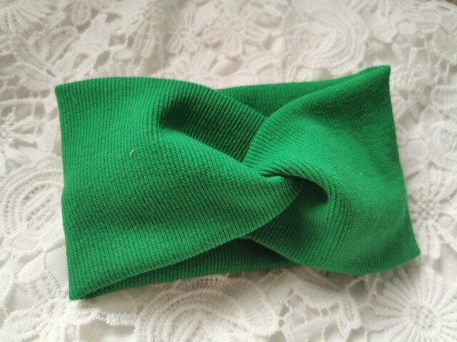 Schattige effen baby tulband meisjes katoenen gedraaide geknoopte hoofdband elastische haarbanden kinderhoofddoeken haaraccessoires: Tou-groen