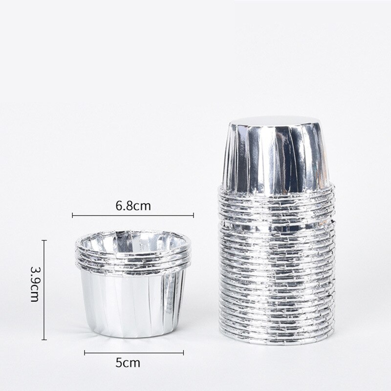 50 st stora 5039 aluminiumfolie omslagspapper guld silver cupcake liner bakformar plåt fodral bröllop muffins pappersmugg: Silver bägare