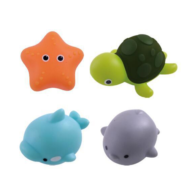 Baby Niedliche Tiere Bad Spielzeug LED Leuchten Spielzeug Schwimmen Wasser Weiche Gummi Float Induktion Leuchtende Ente für Kinder Spielen Lustige