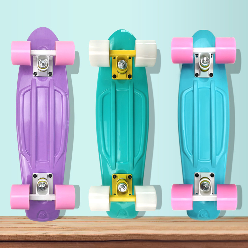 Mini patineta deportiva de 22 pulgadas para niños, monopatín de Color macarrón, Cruiser Multicolor